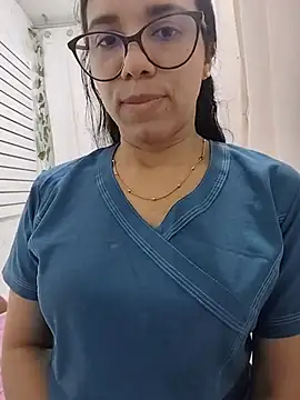 alanahot94 online show from June 21, 8:58 pm
