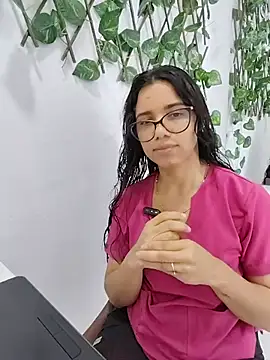 alanahot94 online show from June 26, 7:20 pm
