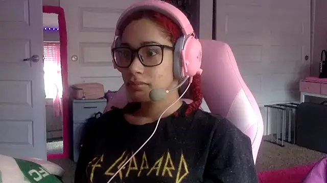 Jenna Beck online show from May 20, 8:39 pm