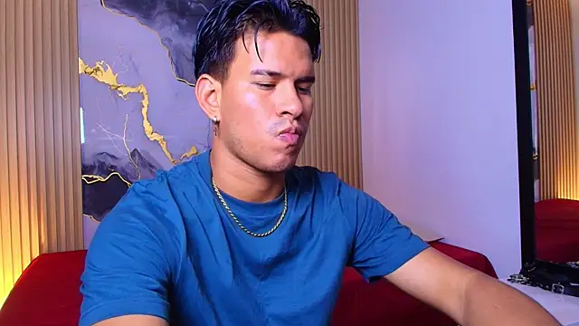 JacobWolf   online show from May 15, 7:34 pm