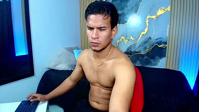 JacobWolf   online show from June 11, 12:32 am