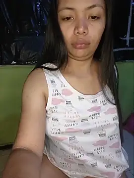 Snapshot of ChanellSweets chatting on June 14, 1:24 am ChanellSweets online show from June 14, 1:24 am