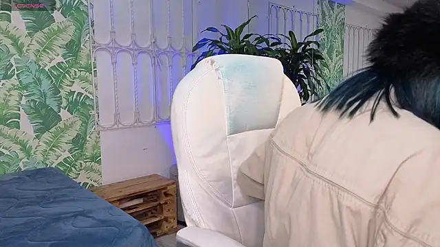 Snapshot of baby_julieta00 chatting on June 16, 12:27 pm baby julieta00 online show from June 16, 12:27 pm