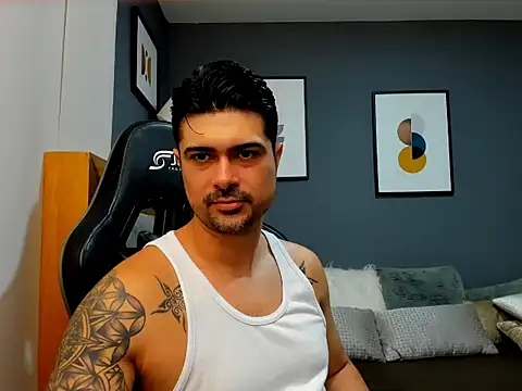 ZEI-001 online show from May 24, 8:36 am