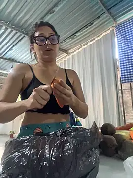 Afroditaxxx1 online show from May 13, 10:28 pm