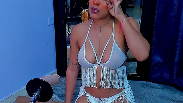 sharonbombo online show from May 30, 6:31 am