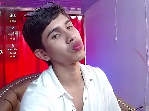 joshua saenz  online show from June 2, 8:31 pm