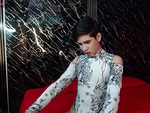 joshua saenz  online show from June 3, 8:02 pm
