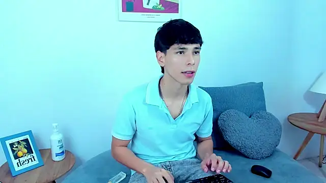jacob colliins online show from May 28, 2:52 am