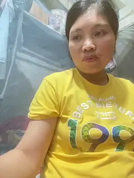Snapshot of Ingrid_squirt chatting on May 10, 12:42 pm Ingrid squirt online show from May 10, 12:42 pm