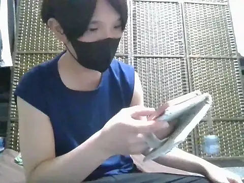Snapshot of kazupan22 chatting on June 28, 12:11 pm kazupan22 online show from June 28, 12:11 pm