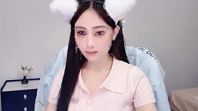  222Mia online show from May 15, 3:26 am