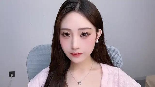  222Mia online show from May 29, 2:28 am