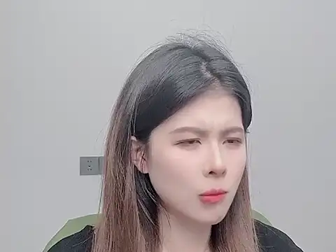 Luna8855  online show from May 8, 10:08 am