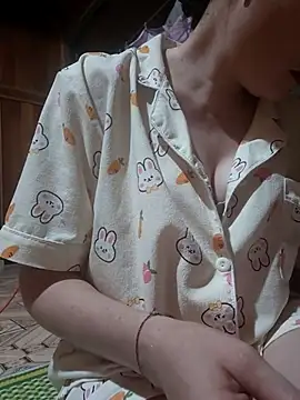 -Trici- online show from June 24, 5:22 pm