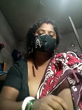 Miss-poly online show from July 20, 5:59 am