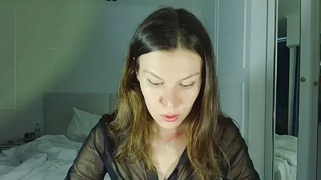 VelvetTheory online show from June 12, 11:30 am