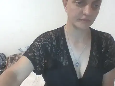 Kimmy Webb online show from May 28, 6:36 pm