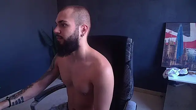 OscarWillss online show from June 20, 9:03 am
