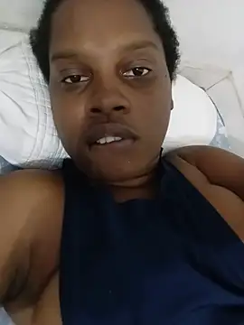 momspretty online show from May 18, 12:33 am