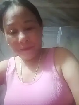 girl cute69 online show from May 25, 9:24 pm