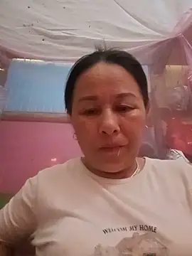 girl cute69 online show from May 21, 4:43 am
