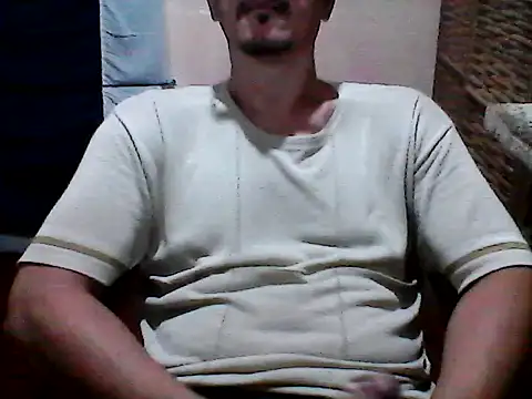 DouglasBr22 online show from May 16, 3:49 am