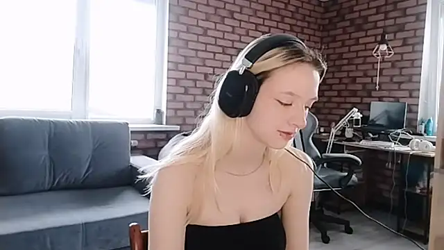 BuffyFranch online show from May 9, 10:51 am