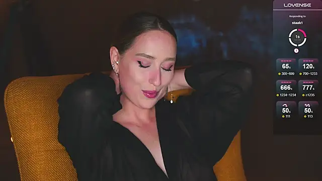 Snapshot of xxx_DownTown_xxx chatting on January 29, 5:13 pm xxx DownTown xxx online show from January 29, 5:13 pm