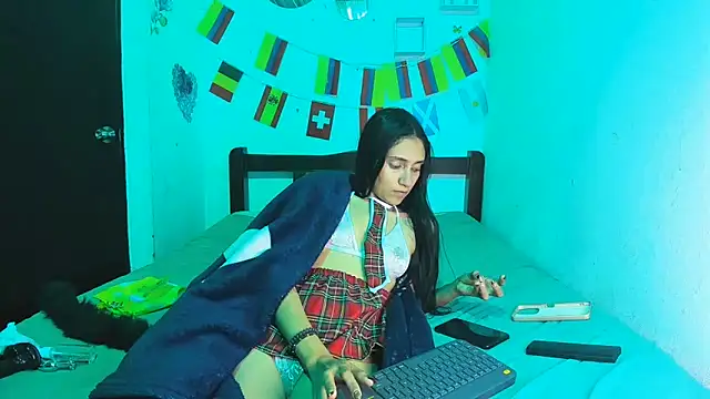 Violet glow online show from June 27, 11:44 pm