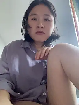 Snapshot of Iridessa- chatting on July 3, 11:22 pm Iridessa- online show from July 3, 11:22 pm