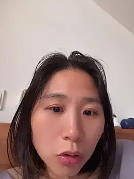 Snapshot of Iridessa- chatting on June 27, 12:22 pm Iridessa- online show from June 27, 12:22 pm