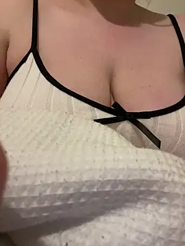 NaughtyMary2507 online show from May 10, 8:54 pm