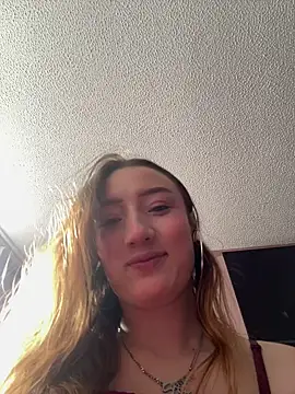 Snapshot of Valery_Salmons chatting on July 7, 12:42 pm Valery Salmons online show from July 7, 12:42 pm
