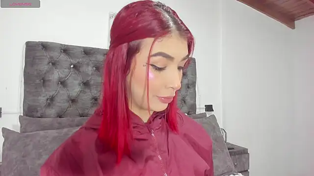 Snapshot of Alana2916 chatting on June 22, 1:19 pm Alana2916 online show from June 22, 1:19 pm