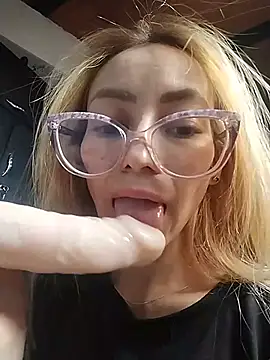 flacabell online show from June 20, 4:23 pm