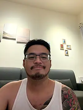 James1992 Ovo online show from June 20, 11:37 am