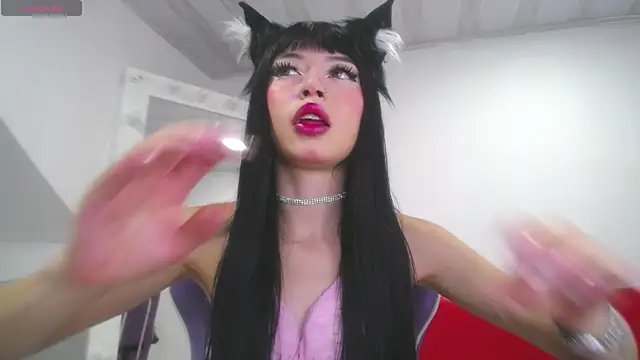 mia gyutarouwu online show from June 6, 12:10 pm