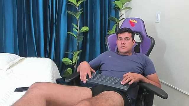 playboy Felipe online show from May 19, 1:18 pm