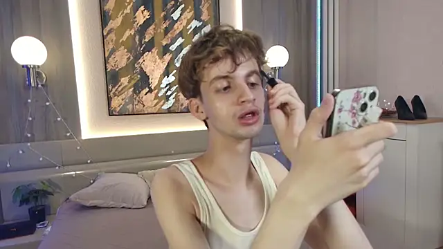 Snapshot of Bimbo_boy_ chatting on June 27, 1:50 pm Bimbo boy online show from June 27, 1:50 pm
