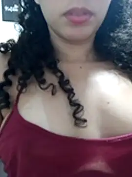 venuseyes25 online show from June 11, 3:36 am