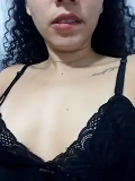 venuseyes25 online show from June 6, 6:07 am