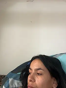 Melissa Rendon online show from July 10, 5:46 pm