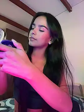 Melissa Rendon online show from June 2, 3:28 am