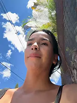 Melissa Rendon online show from July 14, 4:46 pm