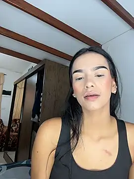Melissa Rendon online show from June 1, 3:11 pm
