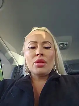 MILFBARBY online show from May 16, 6:23 am