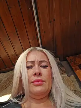 MILFBARBY online show from November 12, 8:07 am