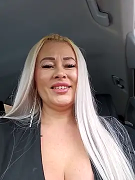 Snapshot of MILFBARBY chatting on March 22, 8:51 am MILFBARBY online show from March 22, 8:51 am