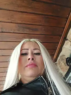 MILFBARBY online show from February 3, 8:08 am